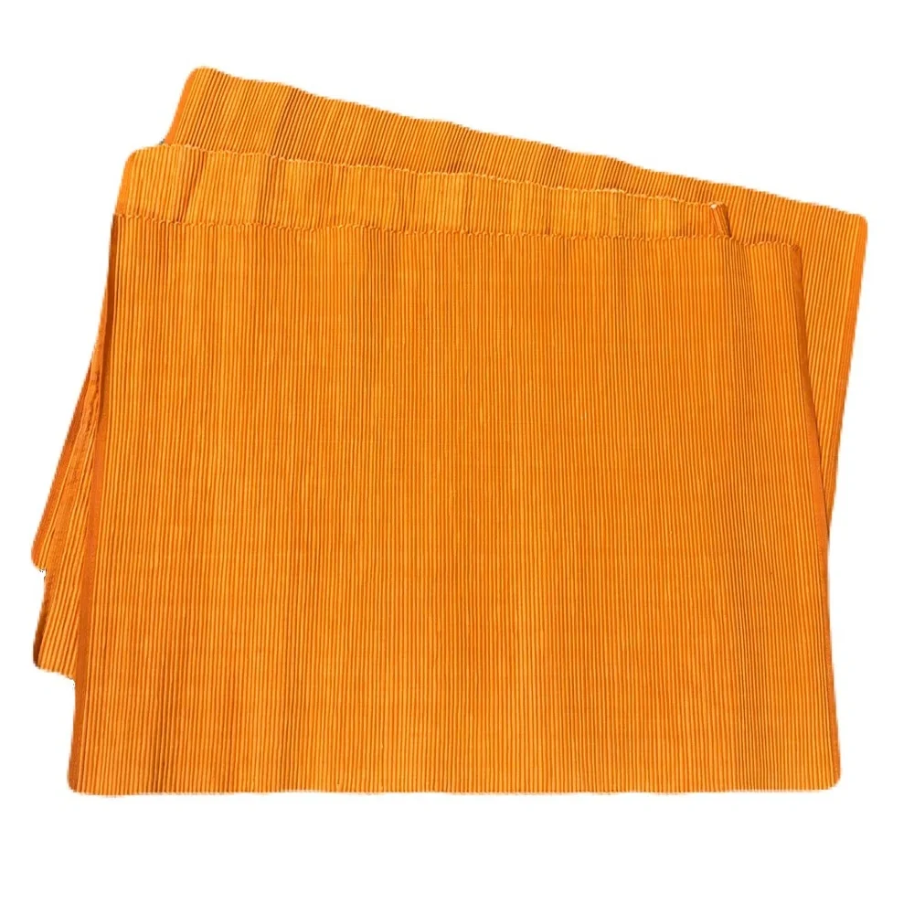 Crate&Barrel 100% Cotton Twilight Placemats (3) three in Orange/ Desert